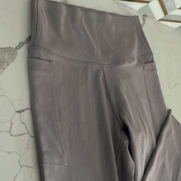 Victoria Secret PINK RELAY LEGGINGS Regular size Small Violet Ashes Lavender - Picture 5 of 12